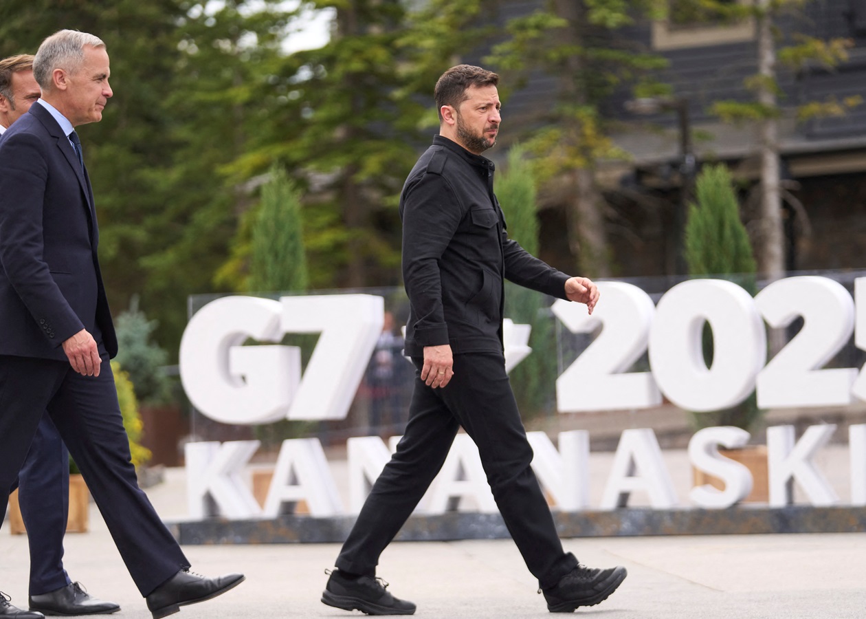 Зеленський достроково повертається з саміту G7 – ЗМІ