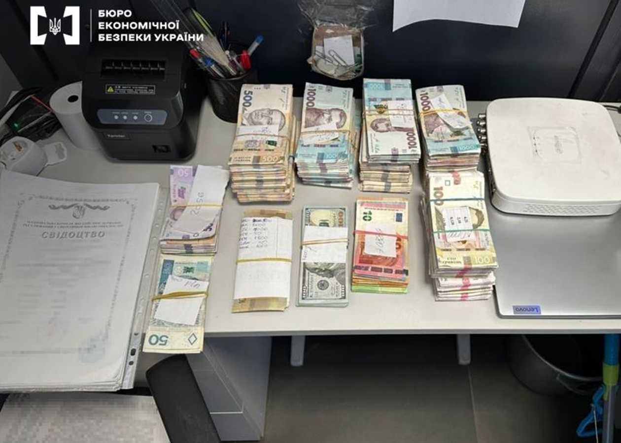 На Львівщині ліквідували нелегальну мережу обмінників