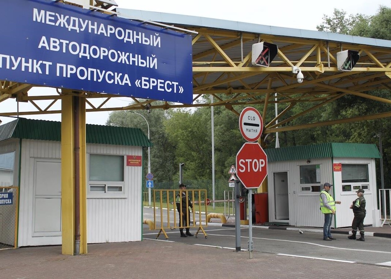 Польща поновила рух на кордоні з Білоруссю
