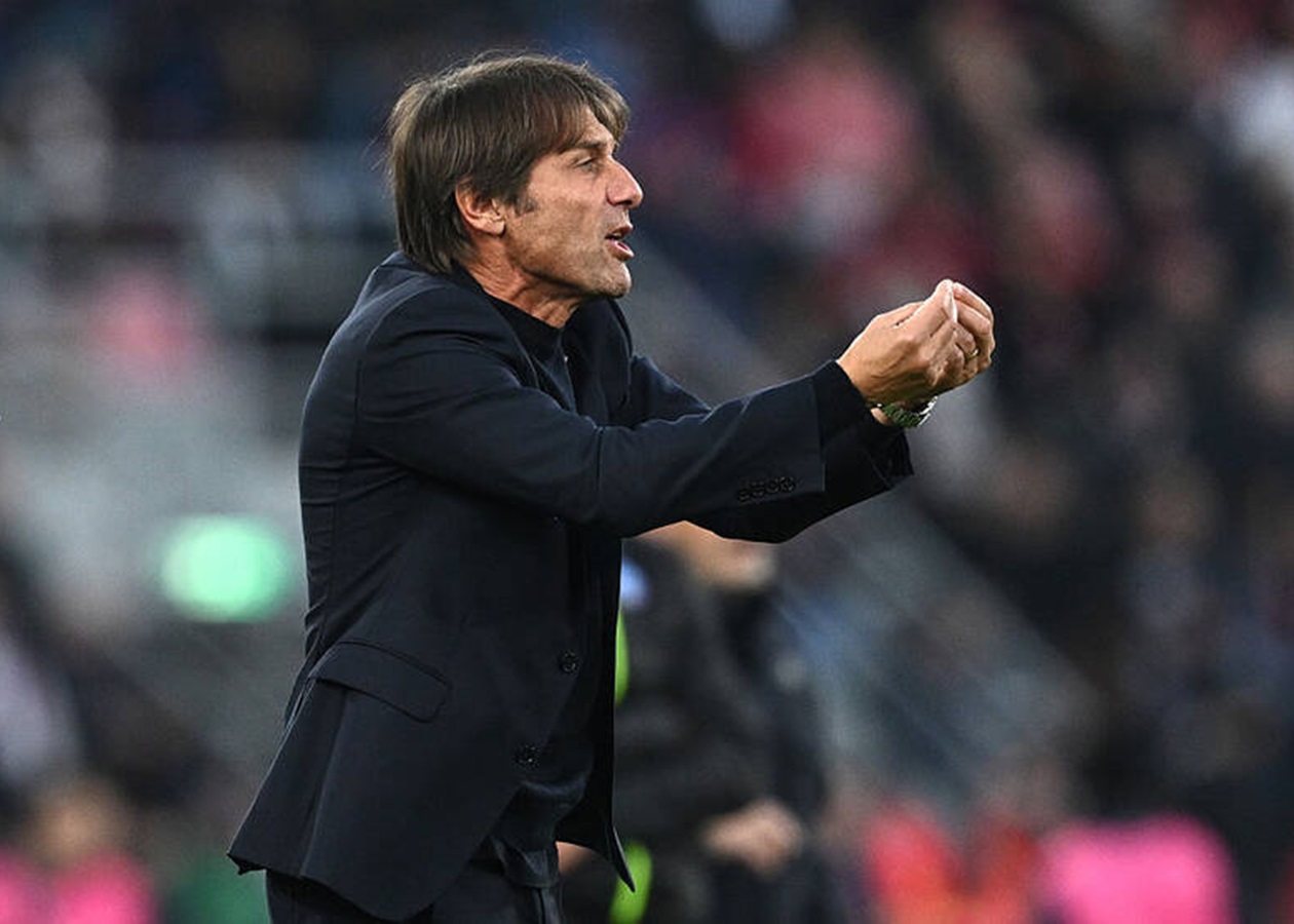 Президент Наполі зробив заяву про майбутнє Антоніо Конте