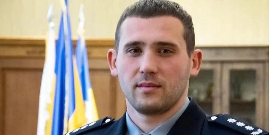 Bihus.Info: Генерал поліції їздить на службовому авто у спортзал та живе у квартирі за мільйон доларів