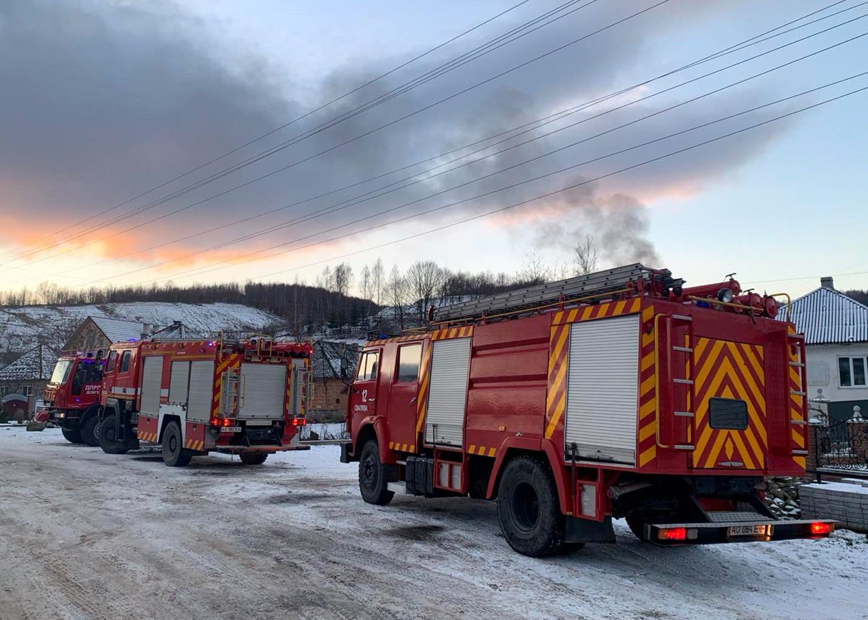 На Закарпатті спалахнула магістральна газова труба