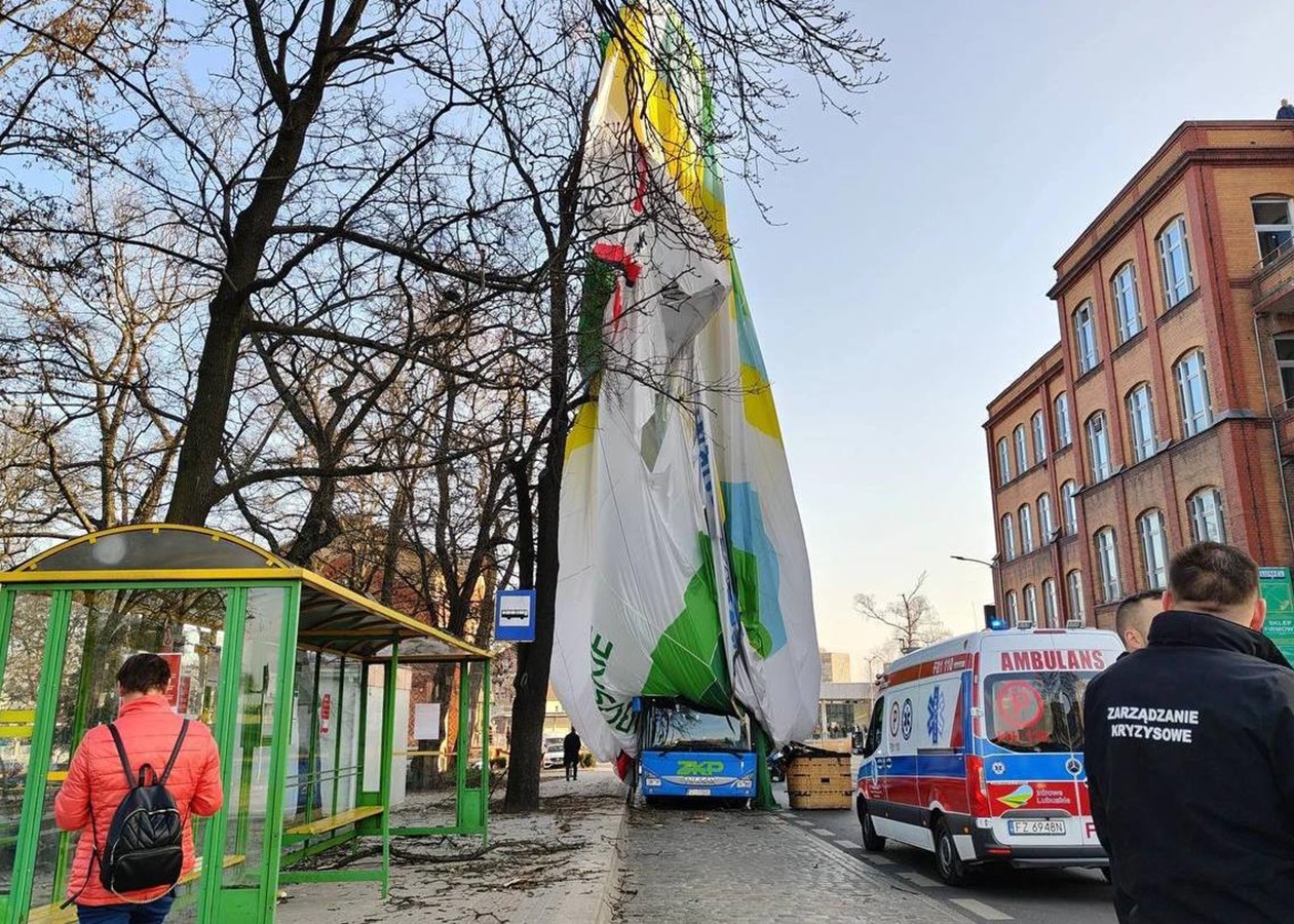 У Польщі повітряна куля зазнала аварії: є жертва