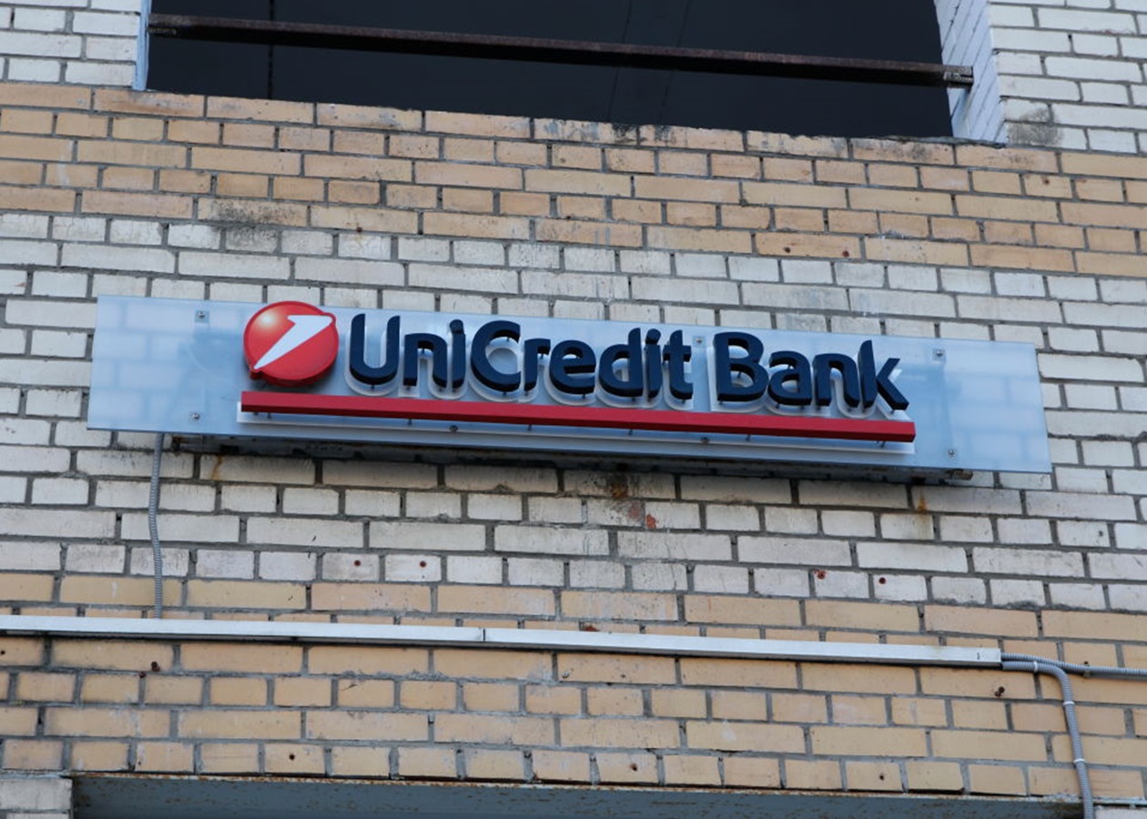 UniCredit ліквідує банк у Росії - ЗМІ