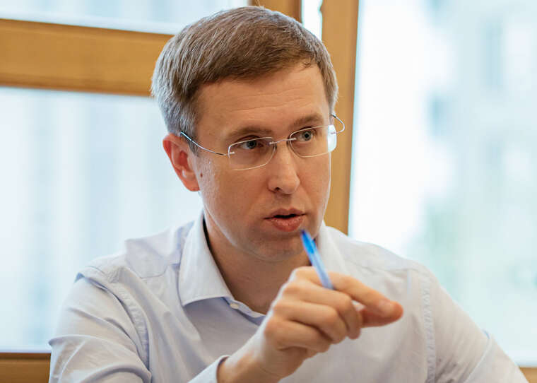 Корецький пропонує підвищити виплати людям з інвалідністю до 16 тисяч гривень