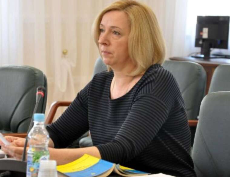 Довічне призначення «судді Майдану»: Зеленський вперше за сім років надав безстроковий статус Олені Ізовітовій-Вакім