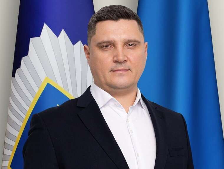 3 гектари землі за копійки та «закриті» доходи дружини: нові деталі декларації начальника ТСЦ у Житомирі Ковальчука