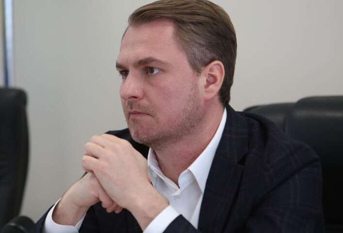 Кравченко щонайменше п’ять разів їздив за кордон у 2026 році разом із фігурантом справи НАБУ Кропивою